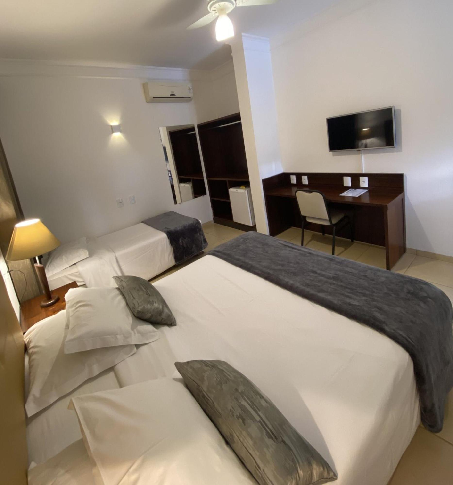 Hotel Roda D'Agua Andradina Zimmer foto