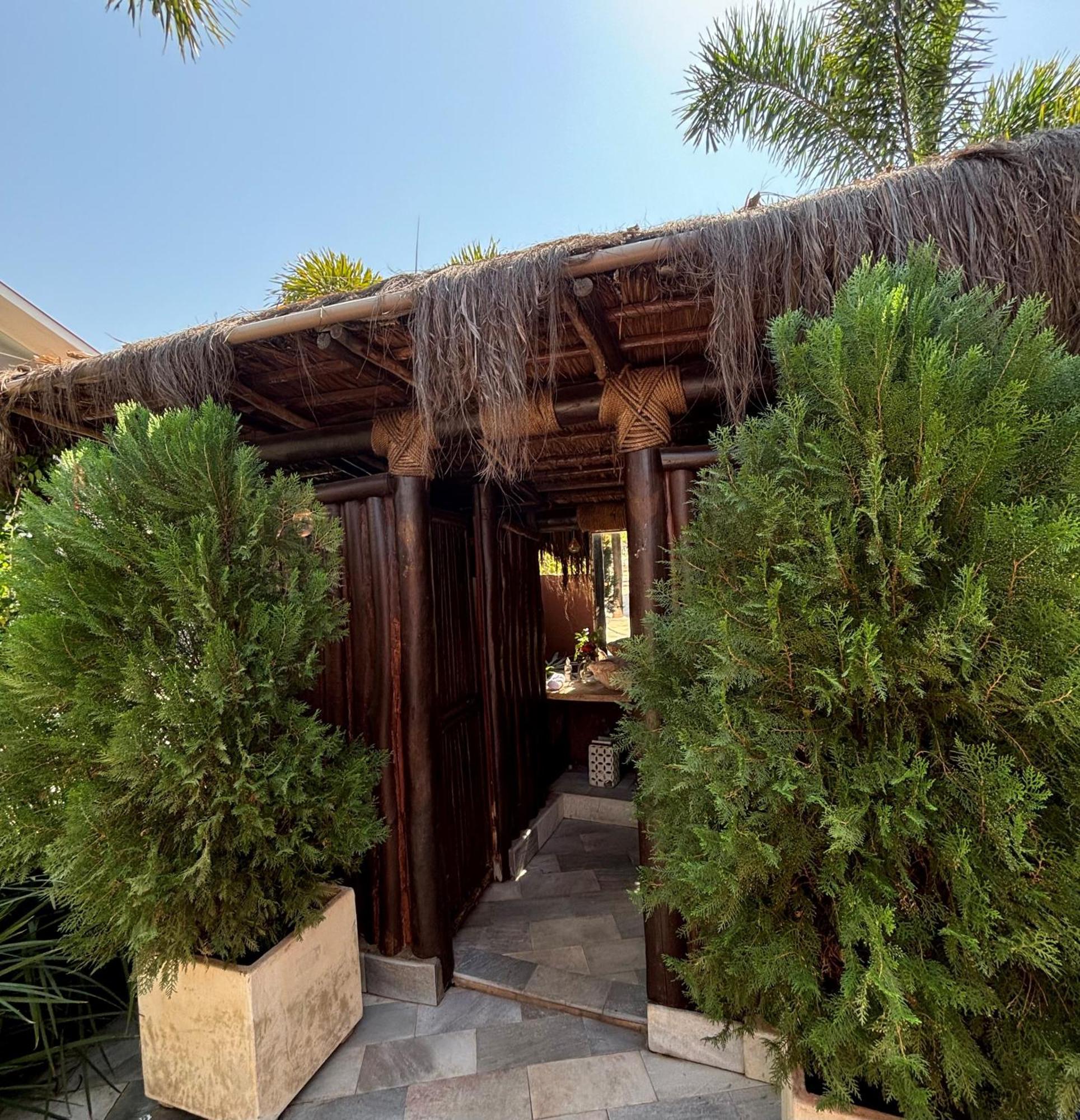 Hotel Roda D'Agua Andradina Exterior foto