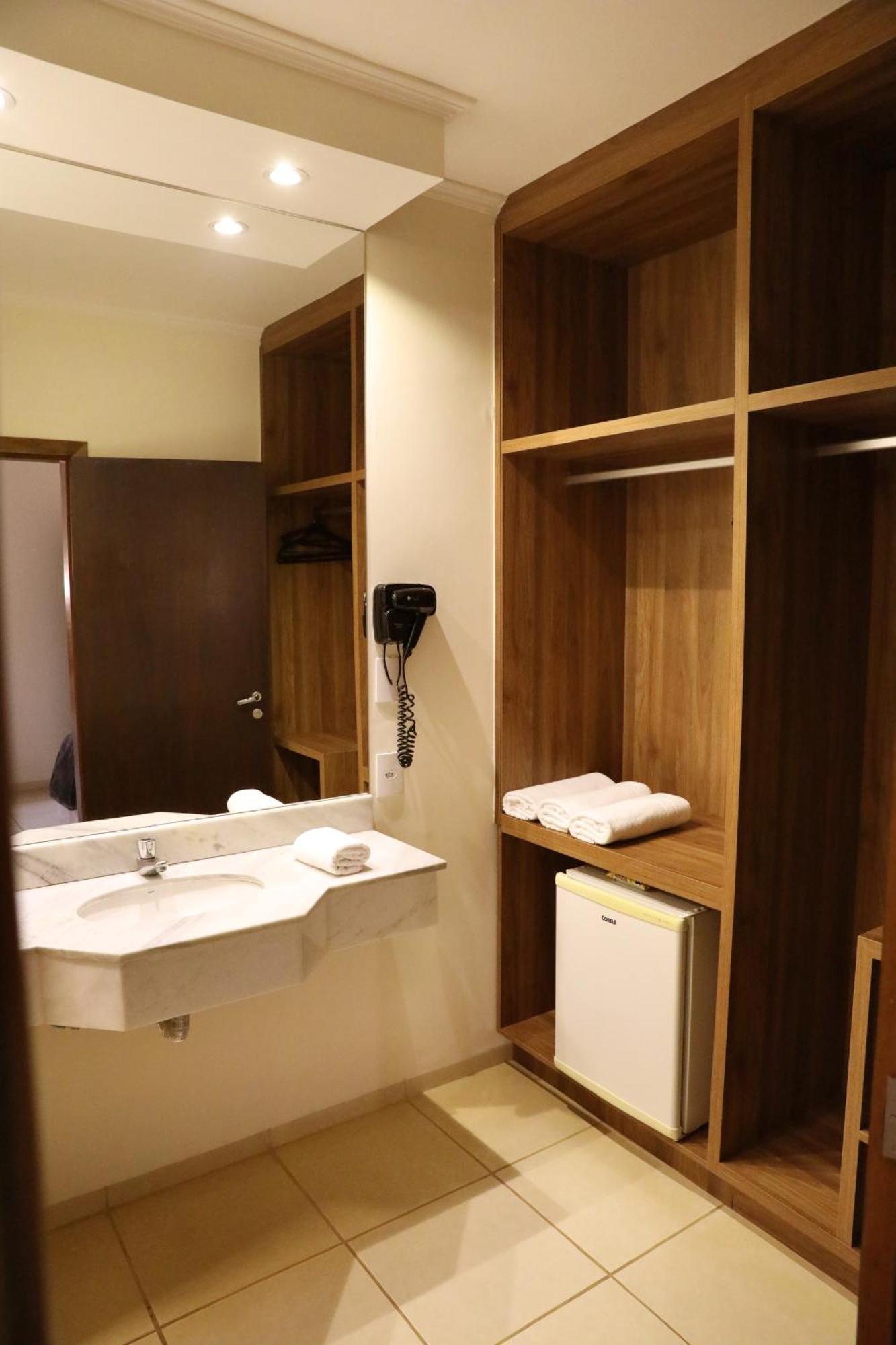 Hotel Roda D'Agua Andradina Zimmer foto