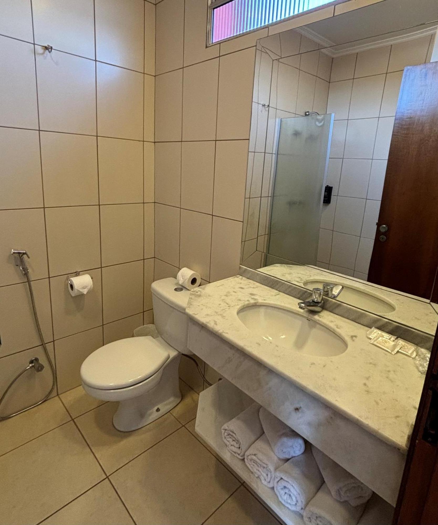 Hotel Roda D'Agua Andradina Zimmer foto